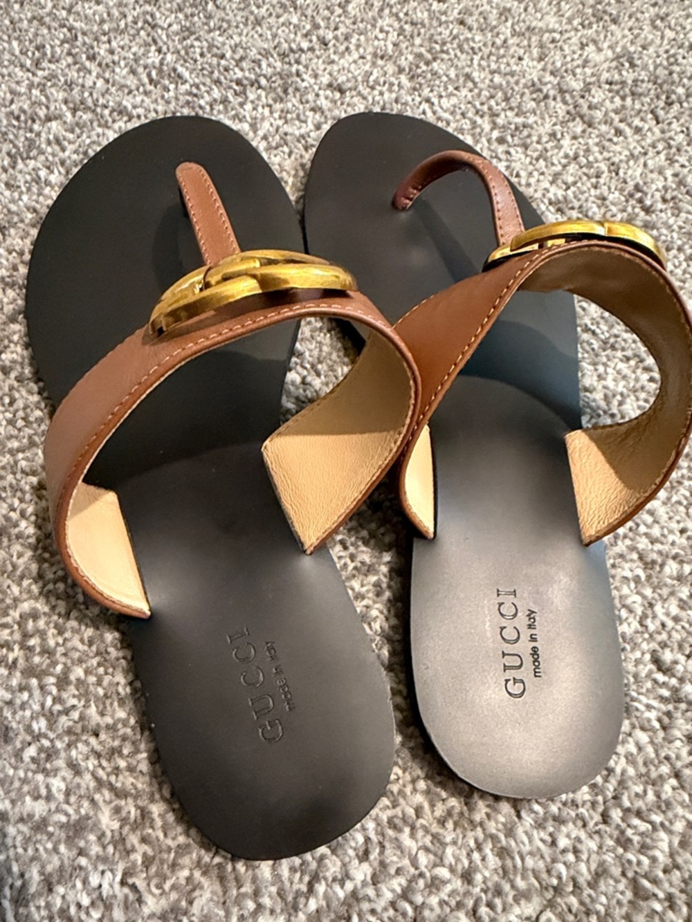 Gucci Double G Sandals - Picture 2 of 11